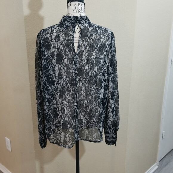 Who what wear sheer top size large‎ - Picture 3 of 5